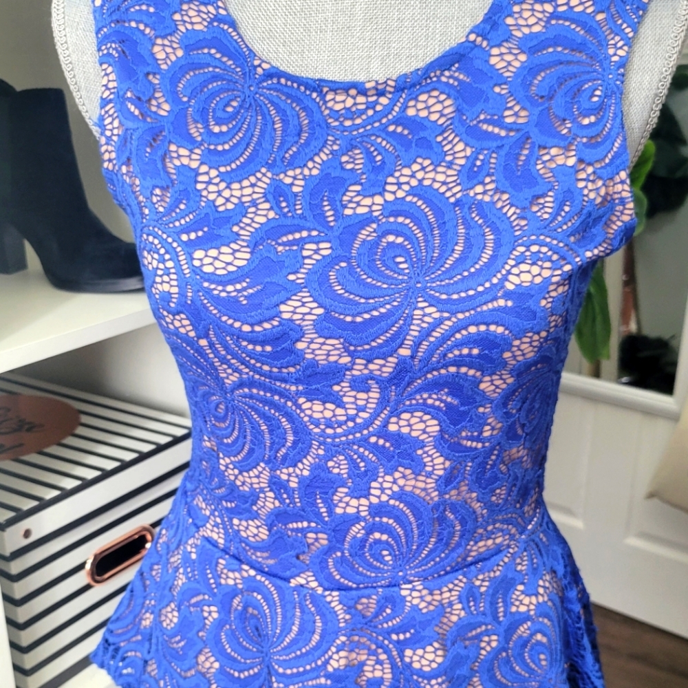 LITTLE PEPLUM BLOUSE💙